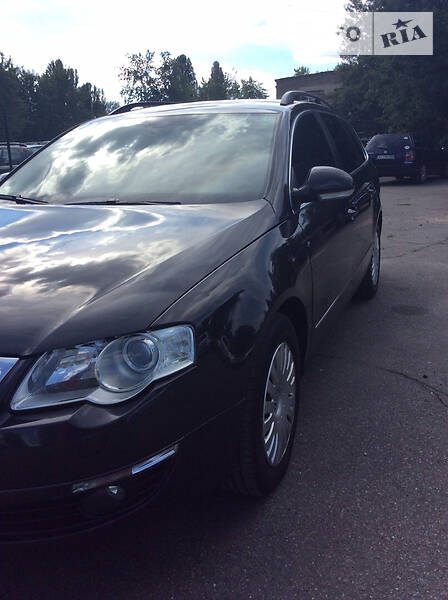 Універсал Volkswagen Passat 2010 в Києві
