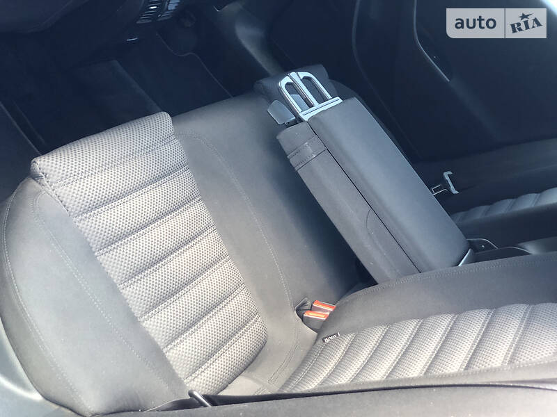 Седан Volkswagen Passat 2010 в Дрогобичі фото 61 Седан Volkswagen Passat 2010 в Дрогобичі