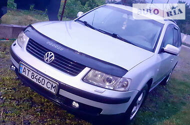Універсал Volkswagen Passat 1999 в 