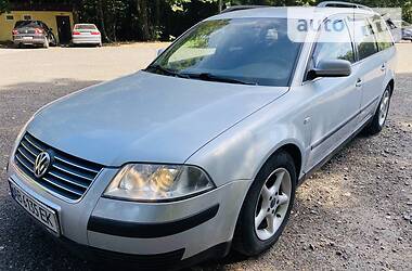 Універсал Volkswagen Passat 2001 в 