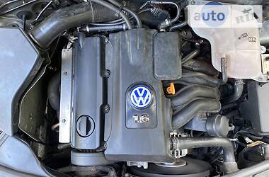 Універсал Volkswagen Passat 2001 в 