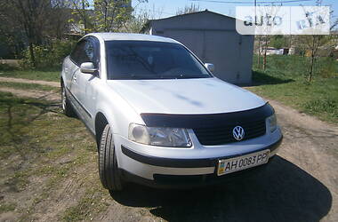 Седан Volkswagen Passat 2000 в Дружковке