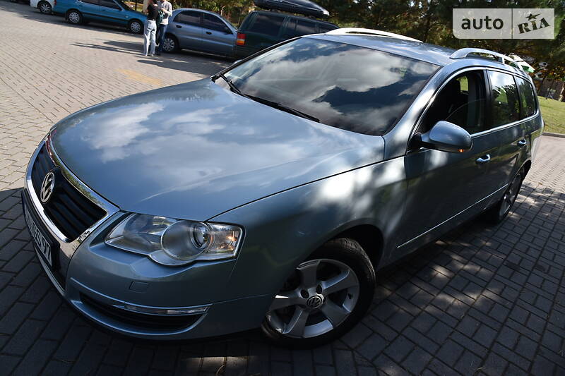 Універсал Volkswagen Passat 2008 в Дрогобичі