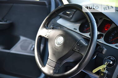 Універсал Volkswagen Passat 2008 в 