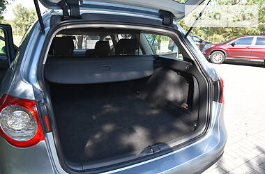 Універсал Volkswagen Passat 2008 в 