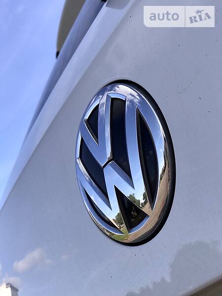 Універсал Volkswagen Passat 2018 в Млиніві