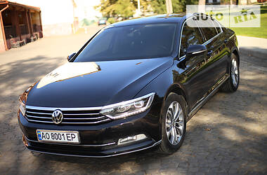 Седан Volkswagen Passat 2015 в 