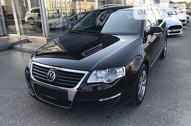 Универсал Volkswagen Passat 2008 в Харькове