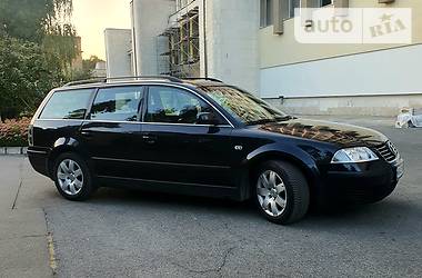 Универсал Volkswagen Passat 2001 в Киеве