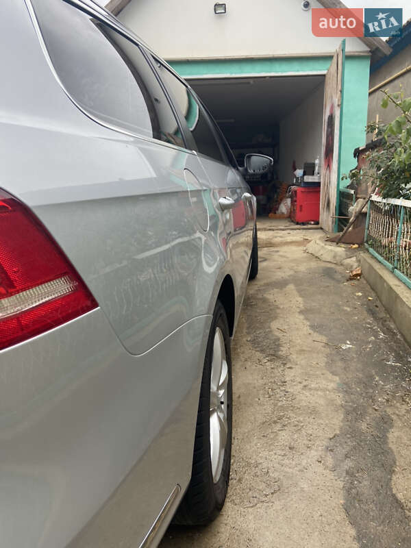 Универсал Volkswagen Passat 2011 в Рени