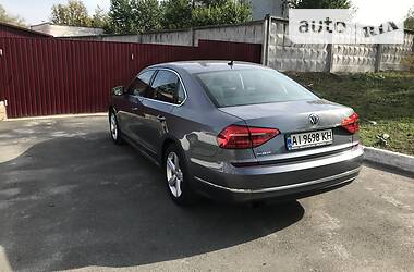 Седан Volkswagen Passat 2015 в Киеве