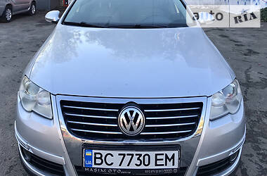 Седан Volkswagen Passat 2007 в Киеве