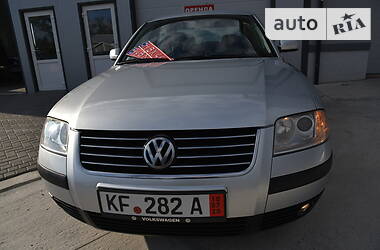 Седан Volkswagen Passat 2003 в Дрогобыче