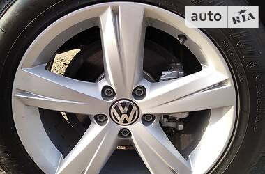 Седан Volkswagen Passat 2013 в Киеве