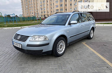 Универсал Volkswagen Passat 2003 в Луцке