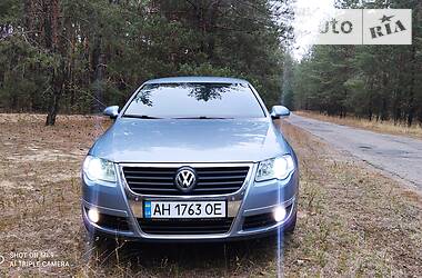 Седан Volkswagen Passat 2010 в Краматорске