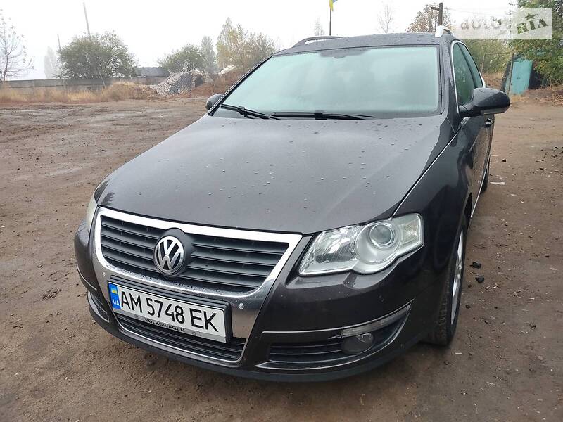 Универсал Volkswagen Passat 2006 в Доброполье