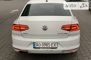 Седан Volkswagen Passat 2015 в Мукачевому