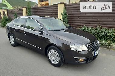 Седан Volkswagen Passat 2008 в Виннице