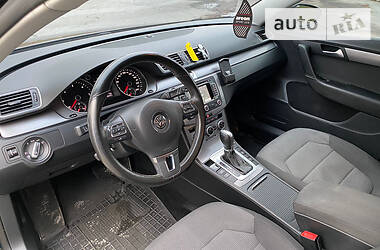 Универсал Volkswagen Passat 2014 в Звягеле