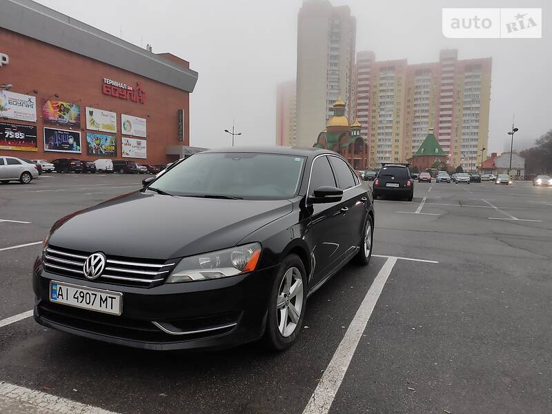Седан Volkswagen Passat 2013 в Киеве