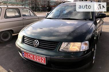 Універсал Volkswagen Passat 1998 в Вінниці