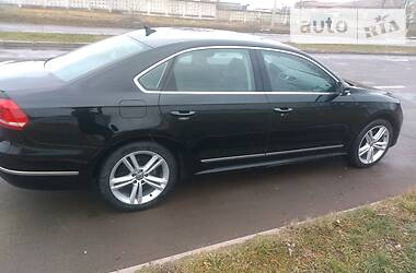 Седан Volkswagen Passat 2012 в Рівному