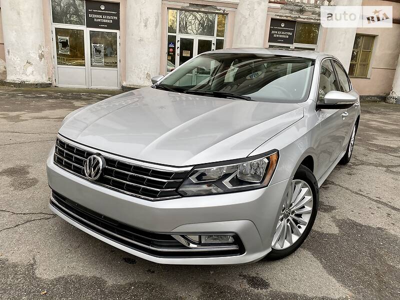 Седан Volkswagen Passat 2016 в Херсоне