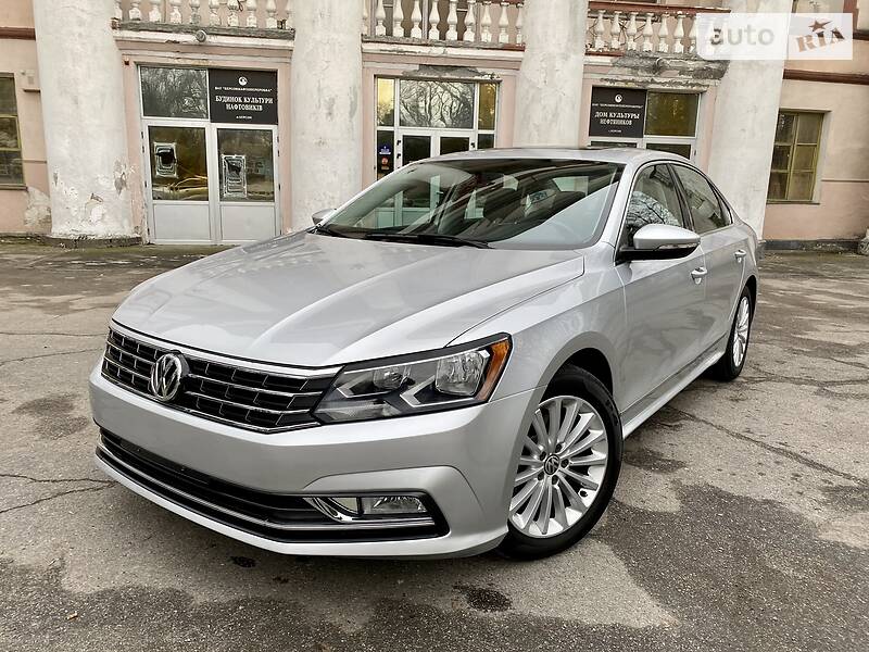 Седан Volkswagen Passat 2016 в Херсоне