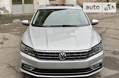 Седан Volkswagen Passat 2016 в Херсоні