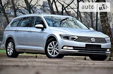 Универсал Volkswagen Passat 2015 в Дрогобыче