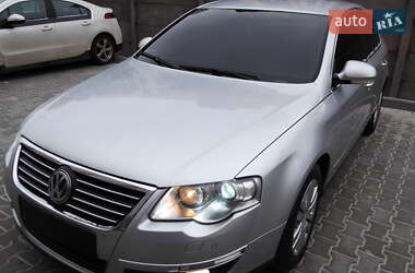 Седан Volkswagen Passat 2008 в Софиевской Борщаговке