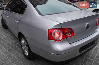 Седан Volkswagen Passat 2008 в Софиевской Борщаговке