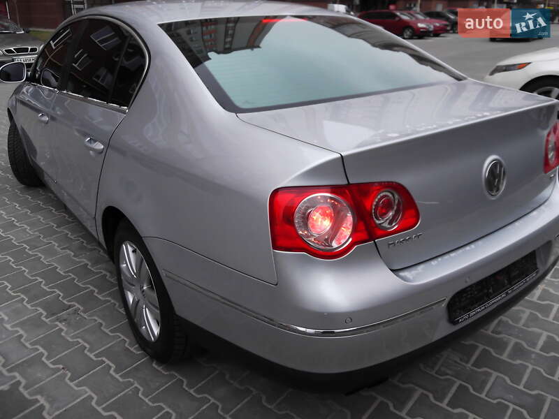 Седан Volkswagen Passat 2008 в Софіївській Борщагівці
