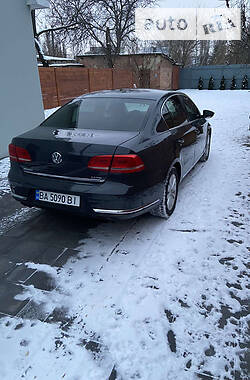Седан Volkswagen Passat 2013 в 