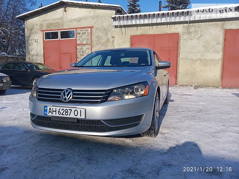 Седан Volkswagen Passat 2013 в Селидово