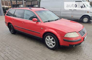 Универсал Volkswagen Passat 2002 в Тячеве