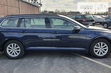 Универсал Volkswagen Passat 2016 в Житомире