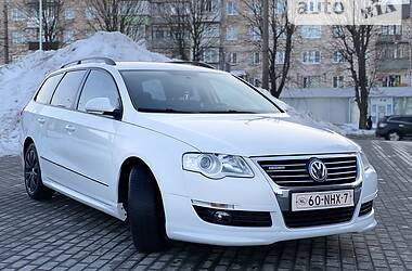 Универсал Volkswagen Passat 2010 в Ровно