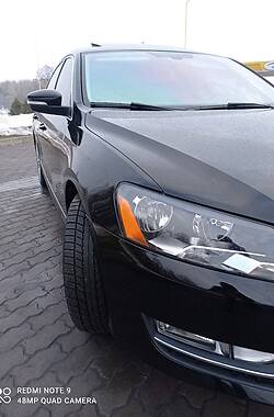 Седан Volkswagen Passat 2012 в Бродах