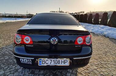 Седан Volkswagen Passat 2006 в Жовкві