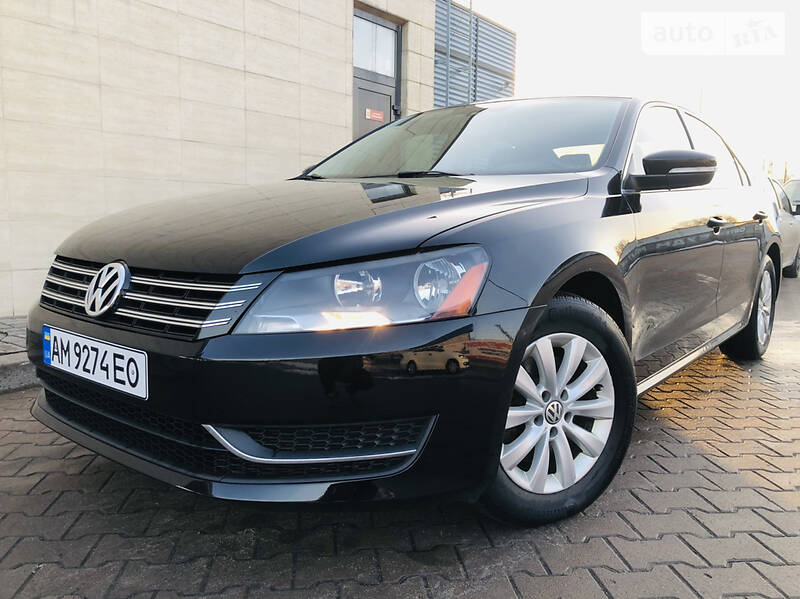 Седан Volkswagen Passat 2015 в Житомире