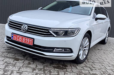 Универсал Volkswagen Passat 2015 в Дрогобыче