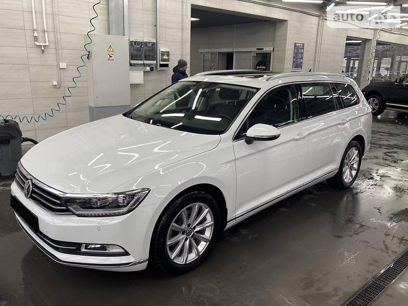 Универсал Volkswagen Passat 2018 в Луцке