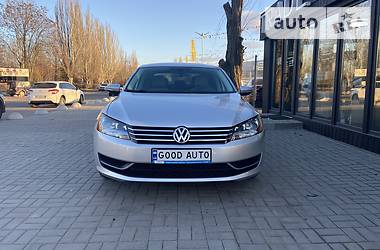 Седан Volkswagen Passat 2012 в Херсоне