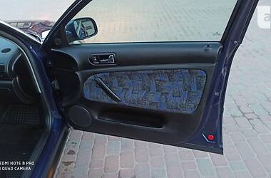 Универсал Volkswagen Passat 2001 в Сарнах
