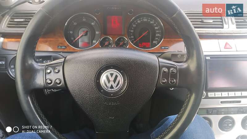 Універсал Volkswagen Passat 2006 в Львові