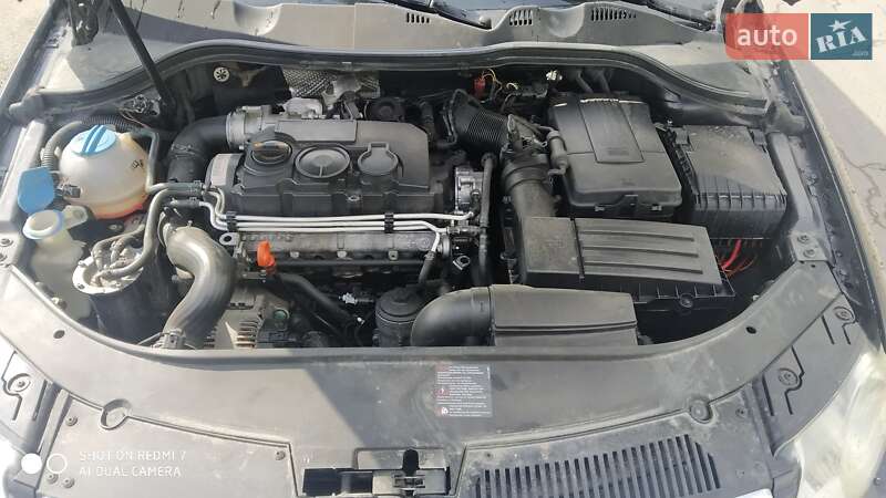 Універсал Volkswagen Passat 2006 в Львові