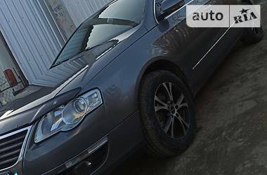 Седан Volkswagen Passat 2006 в Ивано-Франковске