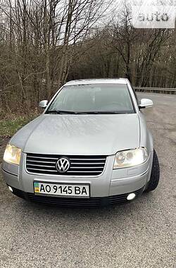 Седан Volkswagen Passat 2003 в Ужгороде